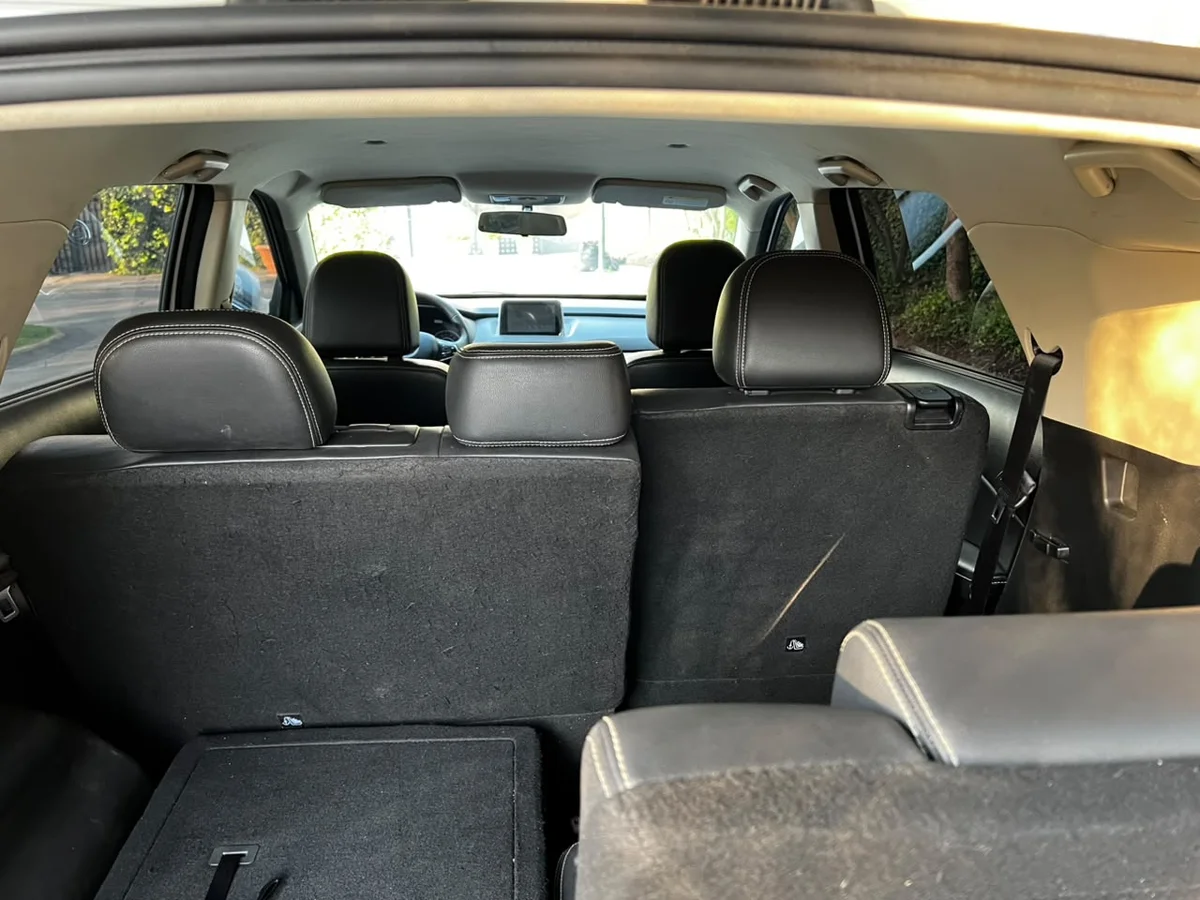 DFSK SUV 560 COMFORT 1.8L 4X2 MT5 5P año 2024 - Miniatura 5