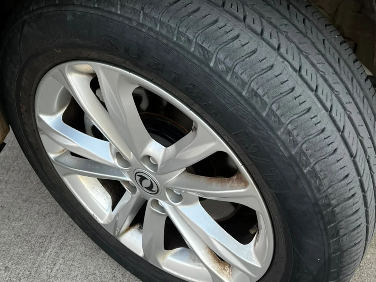 DFSK SUV 560 COMFORT 1.8L 4X2 MT5 5P año 2024 - Miniatura 19