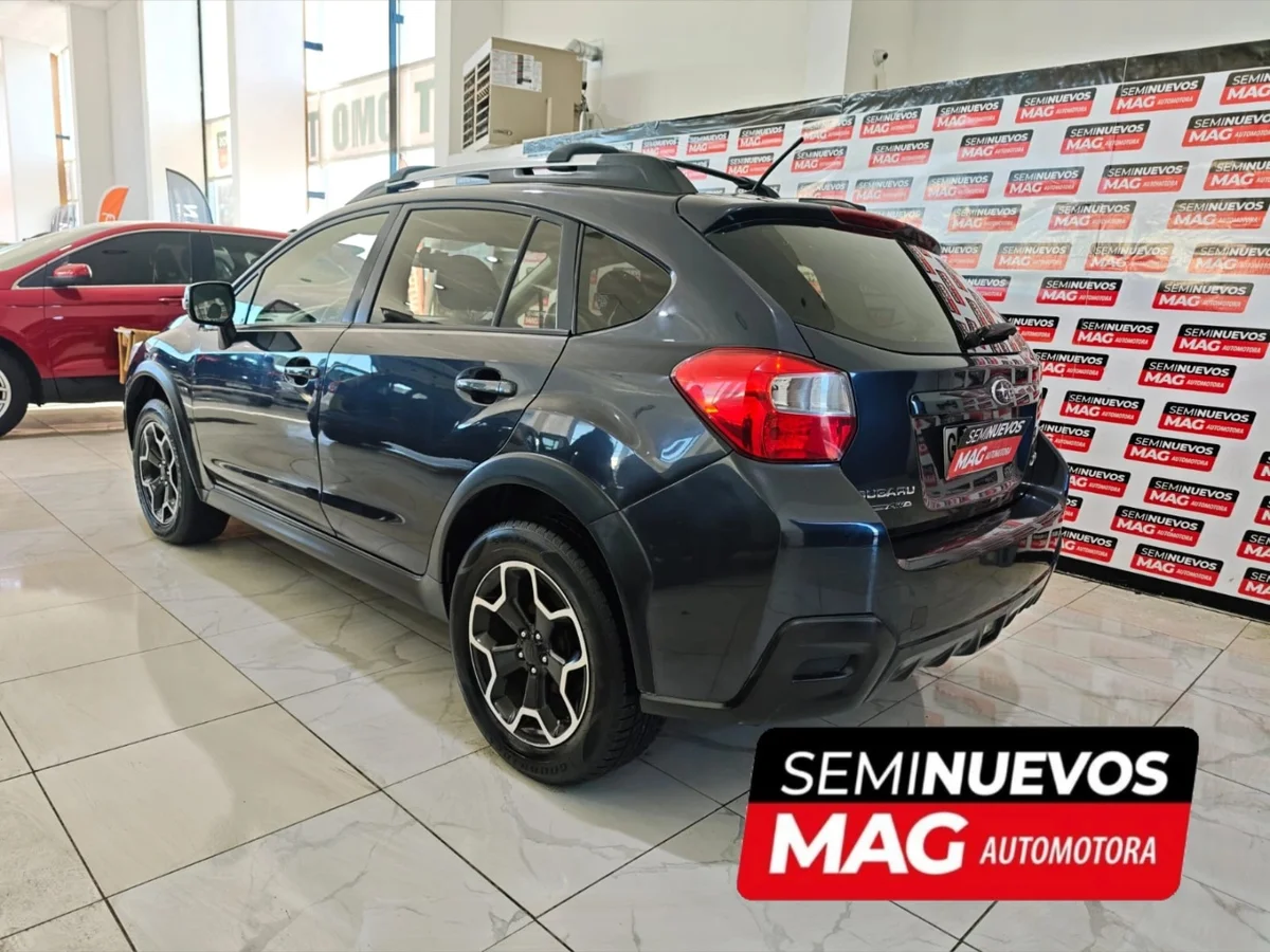 SUBARU Xv DYNAMIC 2.0 CVT 2014