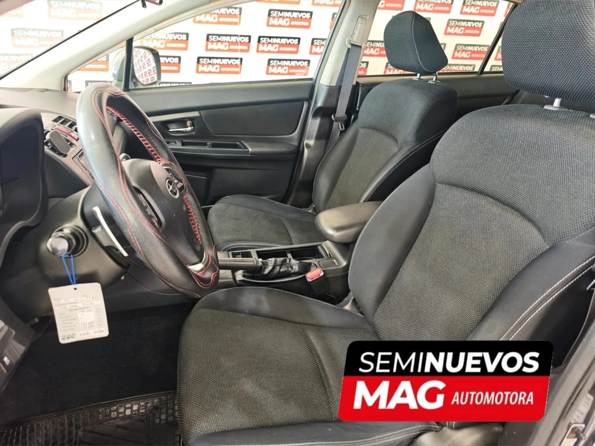 SUBARU Xv DYNAMIC 2.0 CVT 2014