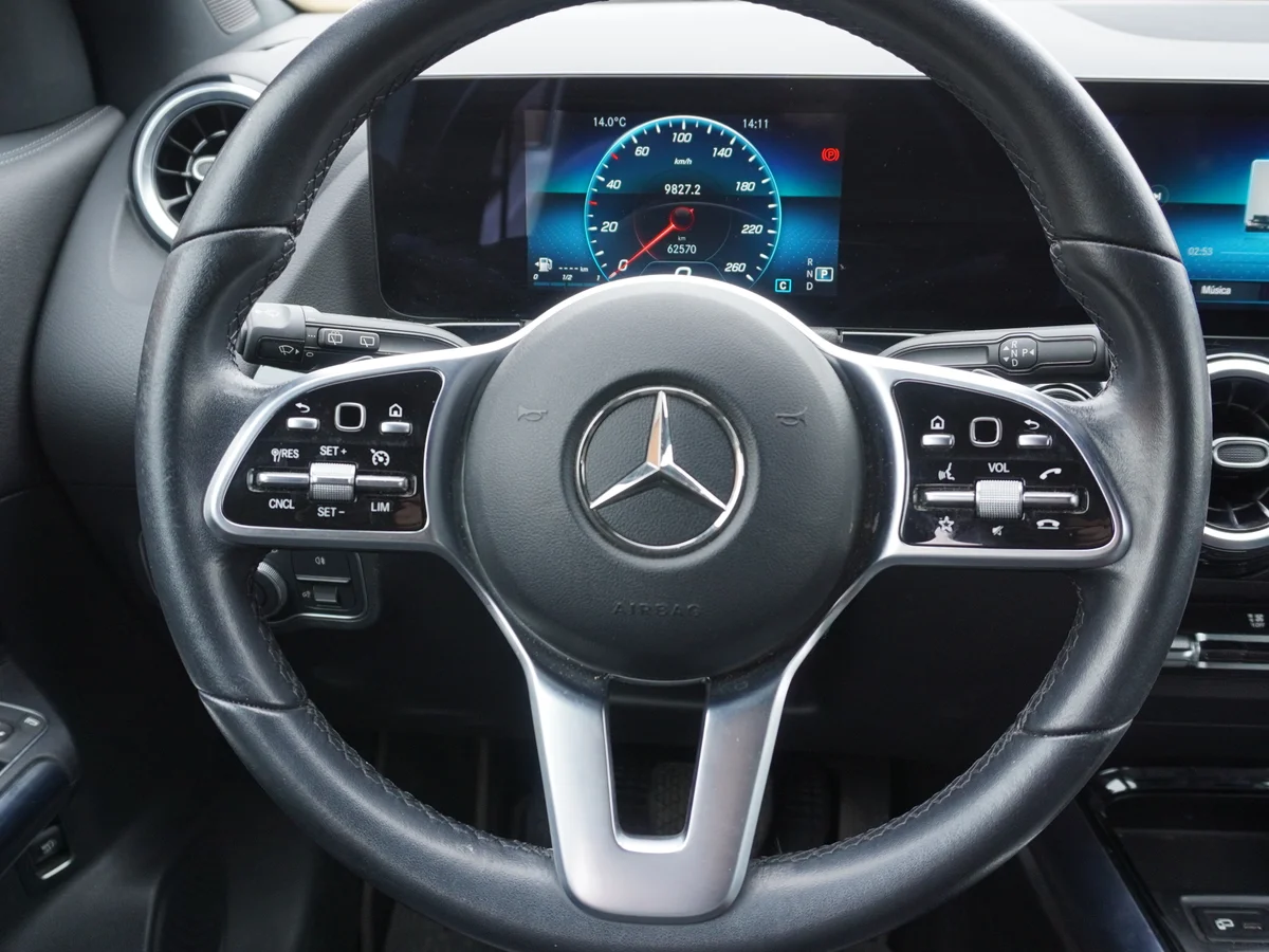 Mercedes Benz GlA 200 año 2022 miniatura 20