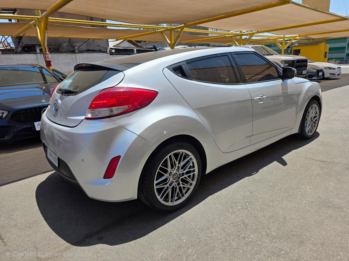Hyundai Veloster — foto 4 de 8