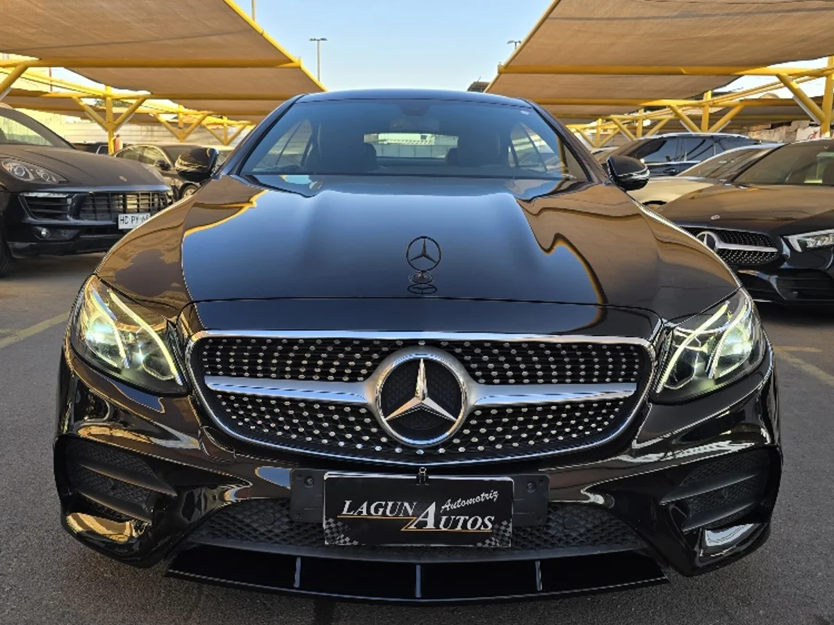 Mercedes-Benz E300 2.0 4X2 Coupe At 2P — foto 2 de 8