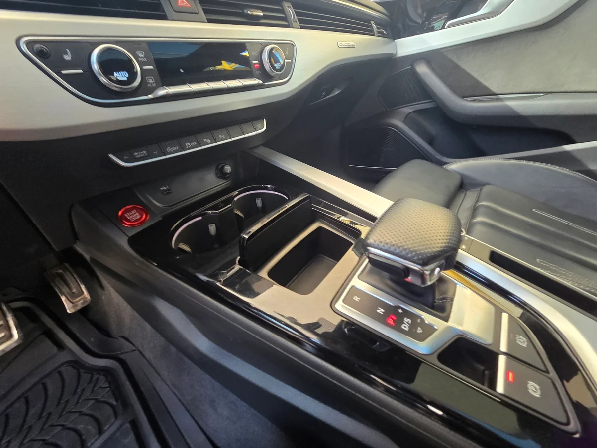 Audi A5 2.0 Pi Coupe 45 Tfsi Quattro Sport — foto 10 de 12