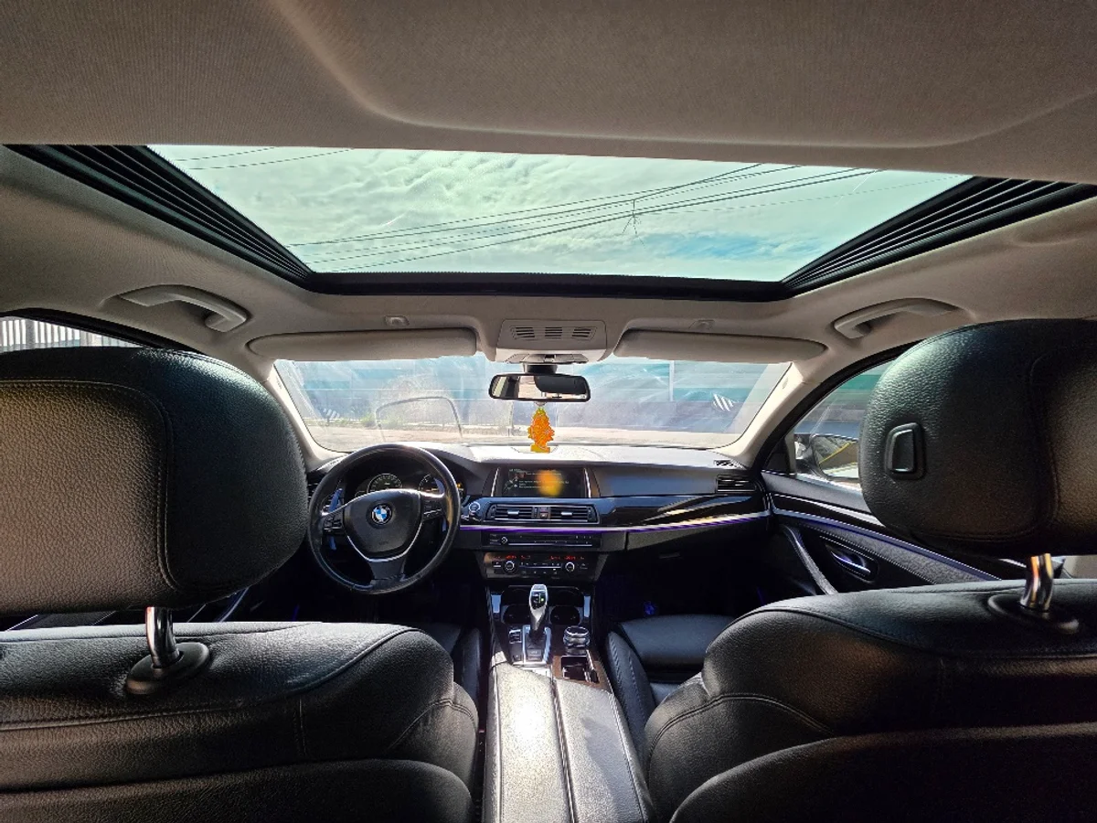 BMW 530 3.0 Lci Premium Diesel 4X2 At 4P — foto 8 de 15