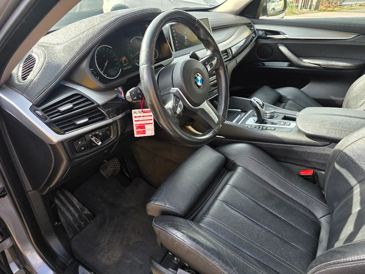 BMW X6 — foto 9 de 14
