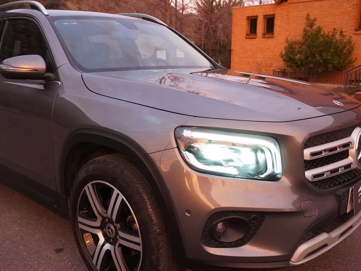 Mercedes Benz GLB 200 7 Pasajeros Año 2022 miniatura 11