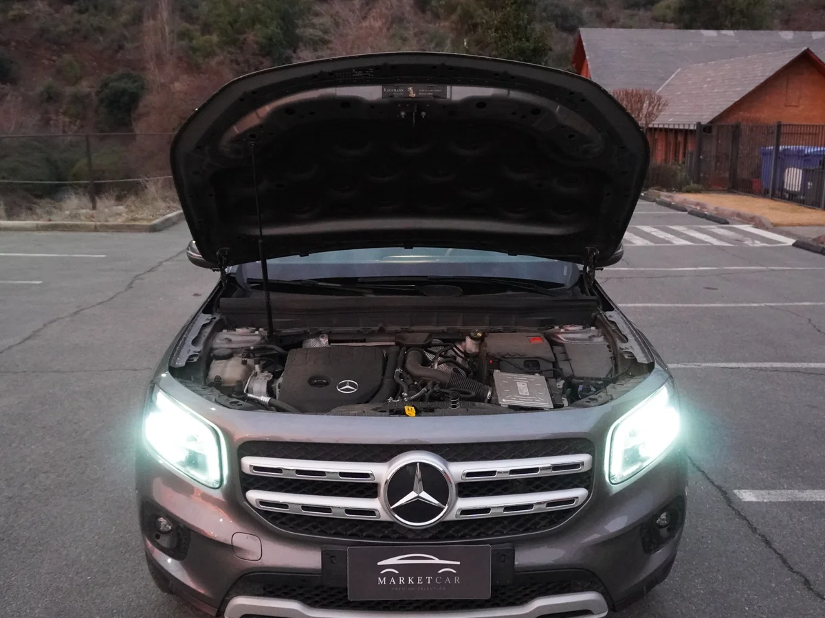 Mercedes Benz GLB 200 7 Pasajeros Año 2022 miniatura 28