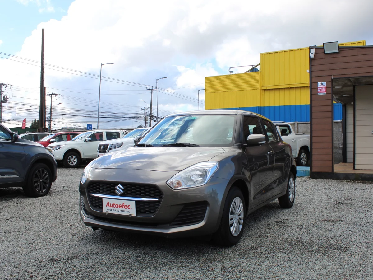 Suzuki Swift — foto 2 de 13