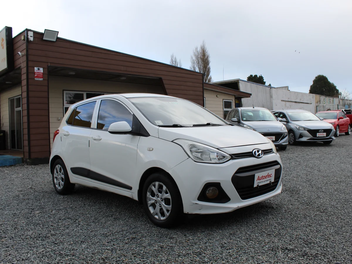 Hyundai I10 — foto 4 de 11