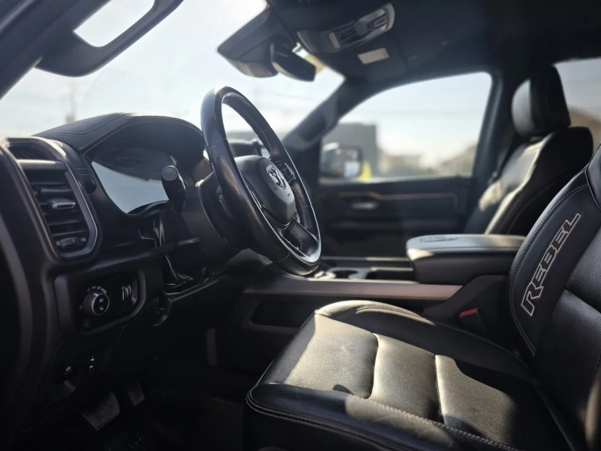 RAM 1500 5.7 Rebel 4X4 At 4P — foto 11 de 12