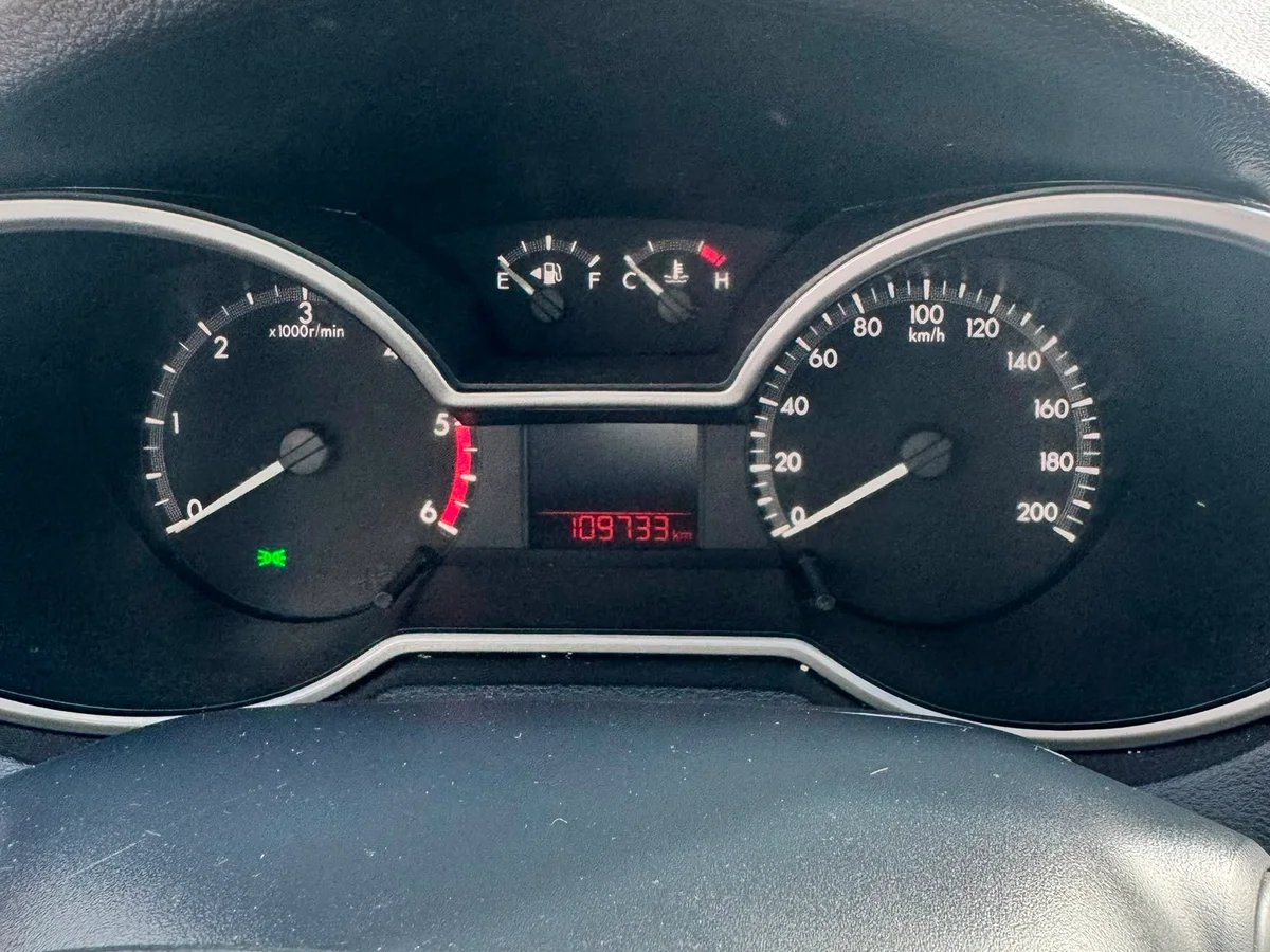 MAZDA Bt-50 2.2L 2021 - Miniatura 10