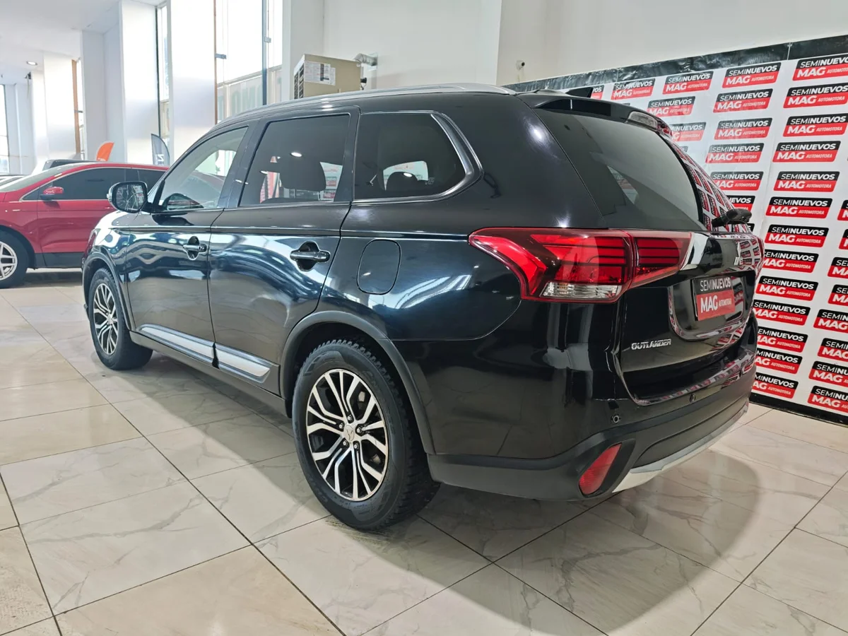 MITSUBISHI OUTLANDER 2.0 CVT 2018