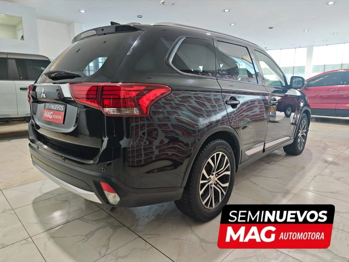MITSUBISHI OUTLANDER 2.0 CVT 2018