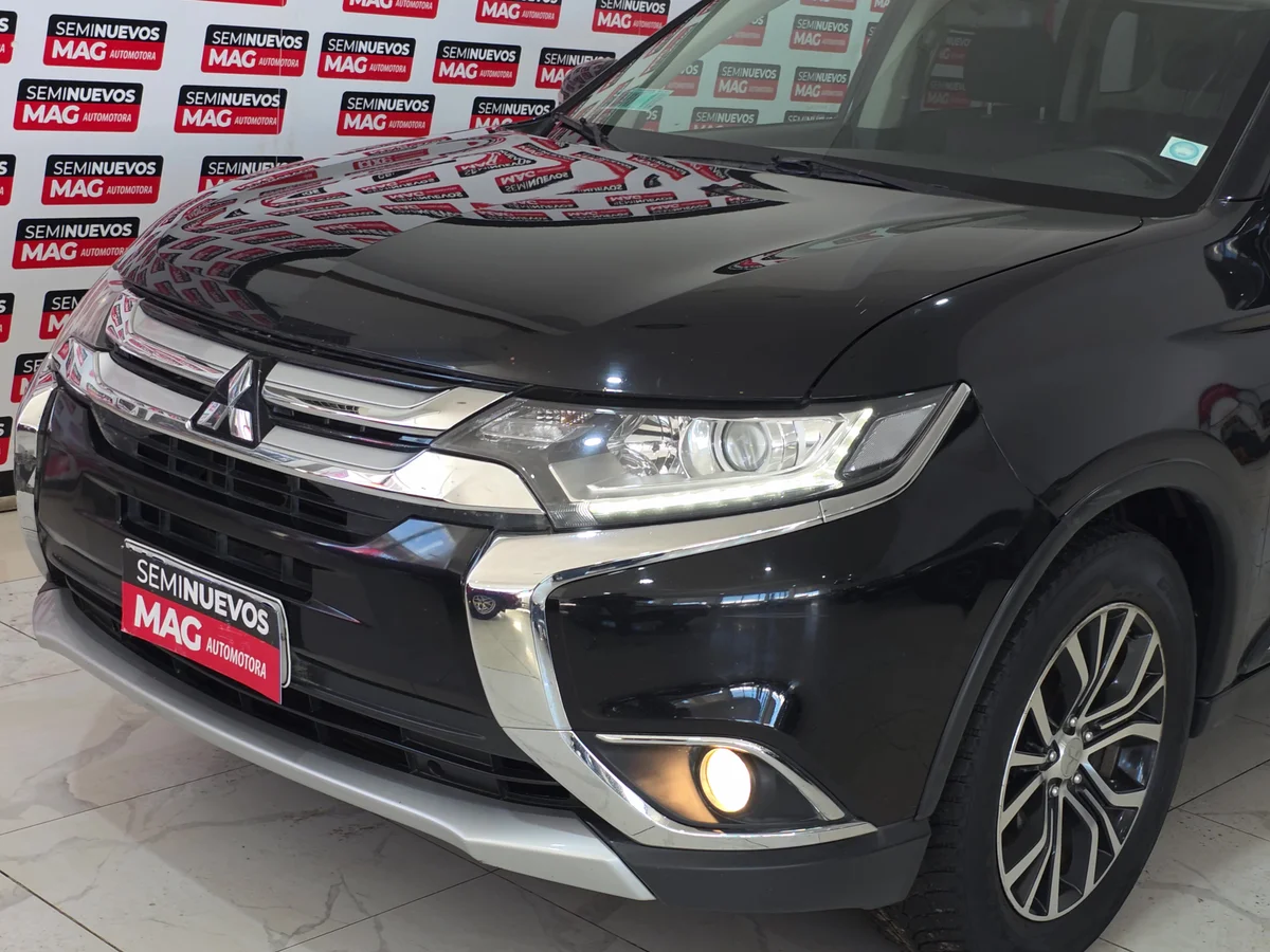 MITSUBISHI OUTLANDER 2.0 CVT 2018 - Miniatura 12