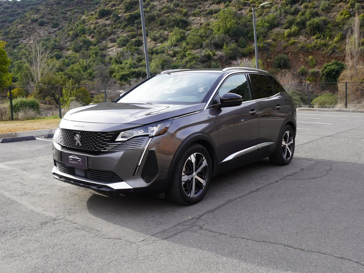 Peugeot 3008 1.6 GT Hibrido año 2023 miniatura 1