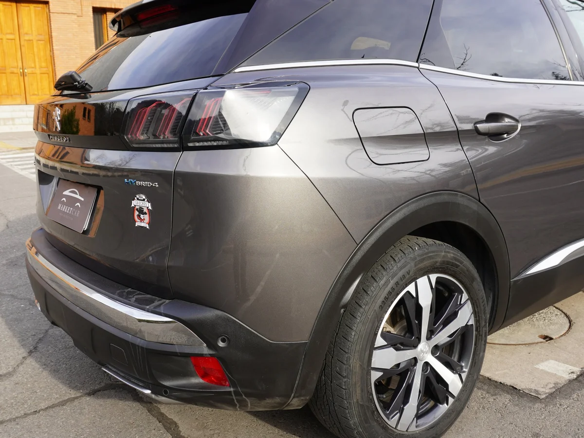 Peugeot 3008 1.6 GT Hibrido año 2023 miniatura 13