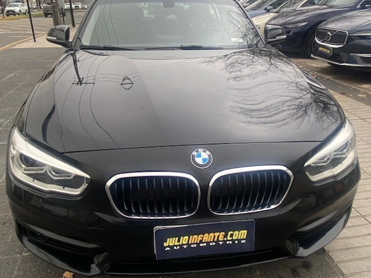 BMW 118I HB 5ptas autom 2020 - Miniatura 6