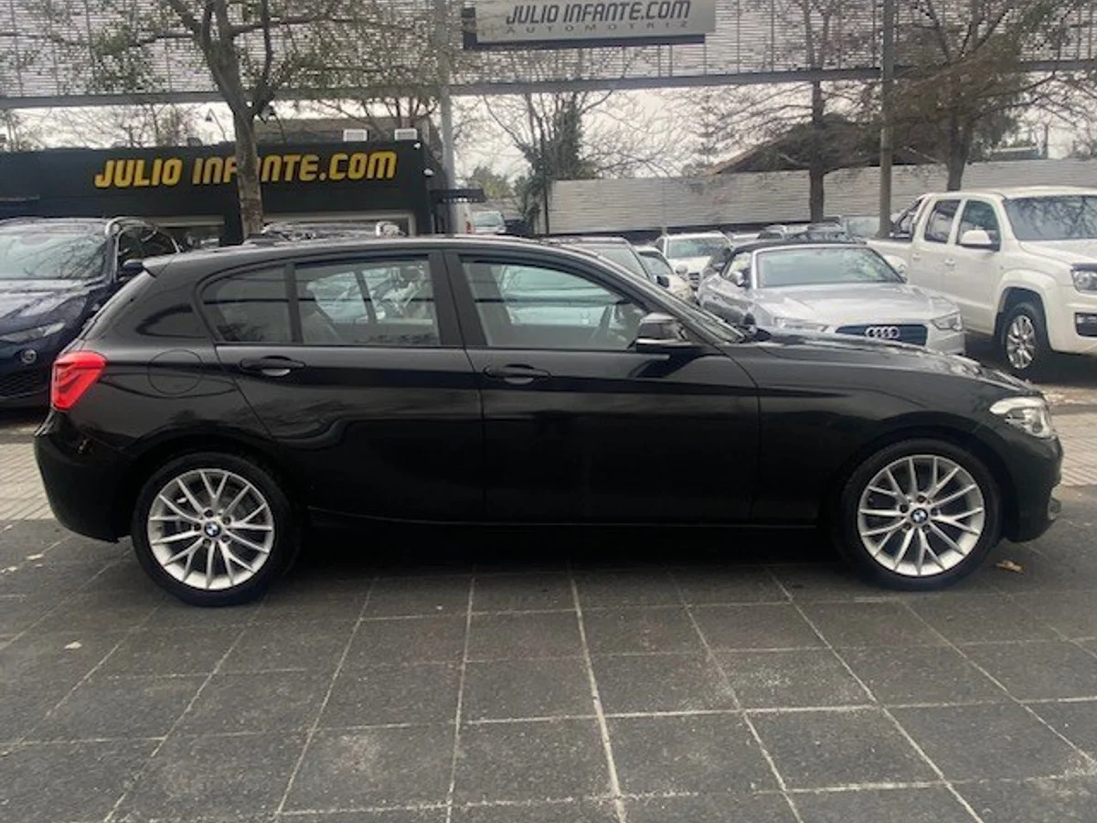 BMW 118I HB 5ptas autom 2020 - Miniatura 7