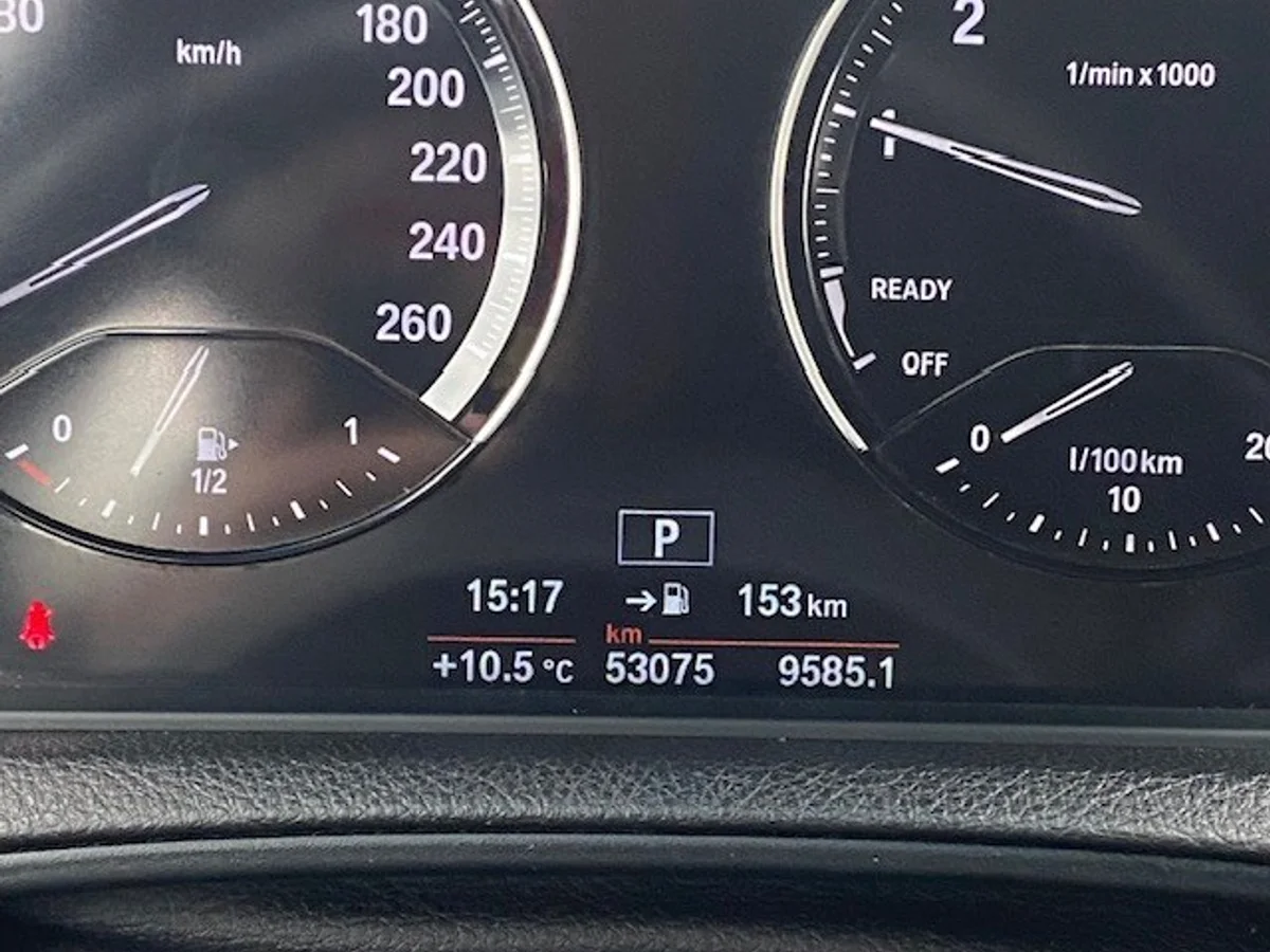 BMW 118I HB 5ptas autom 2020 - Miniatura 22