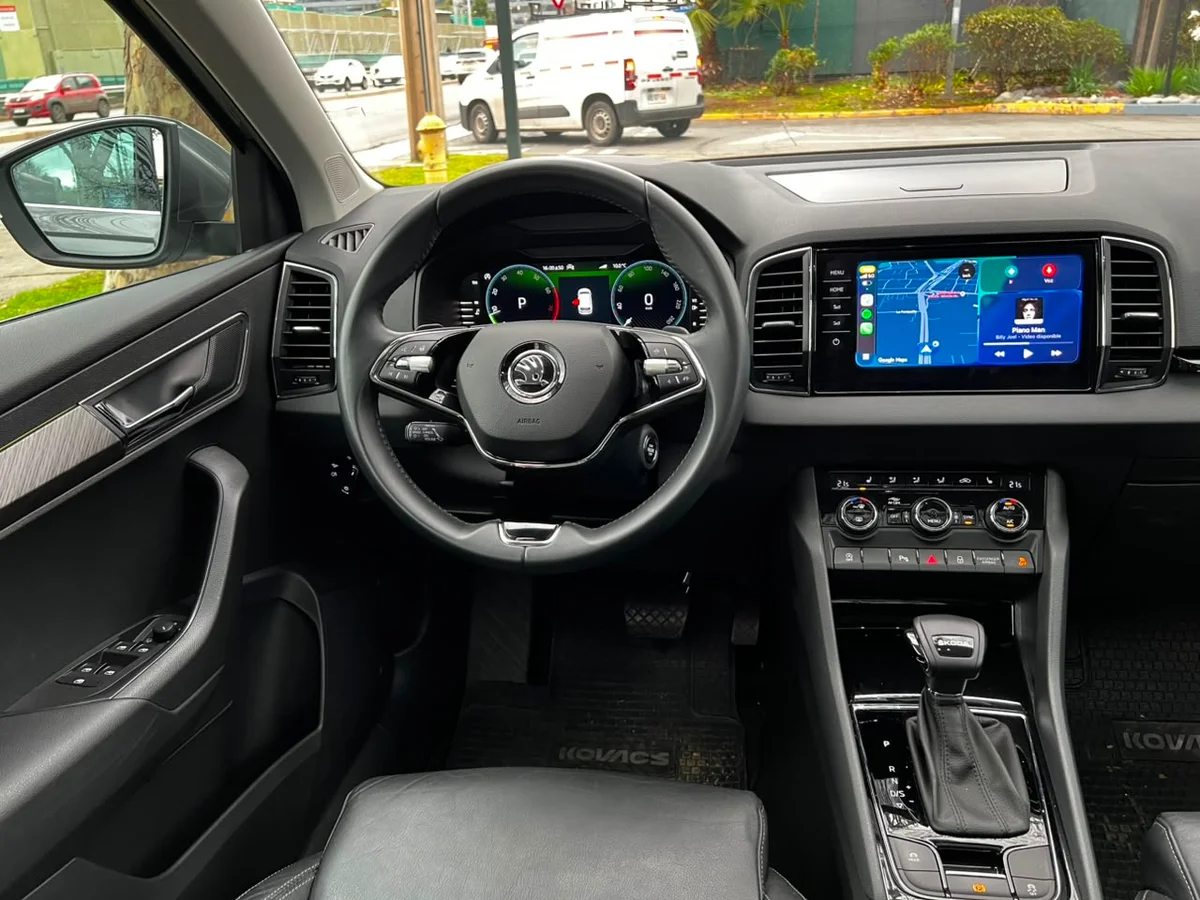SKODA KAROQ 1.4L AT STYLE 4X2 AÑO 2023 - Miniatura 15