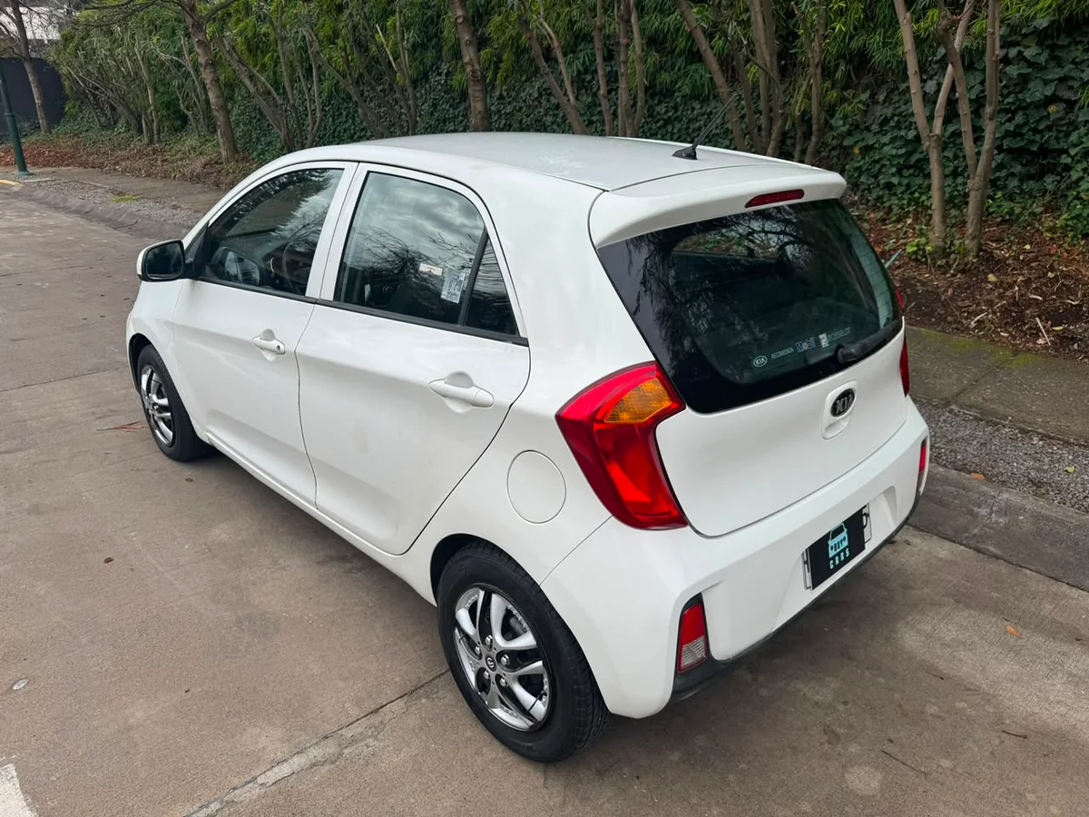 KIA Morning EX 1.0L MT5 AC año 2016 - Miniatura 19