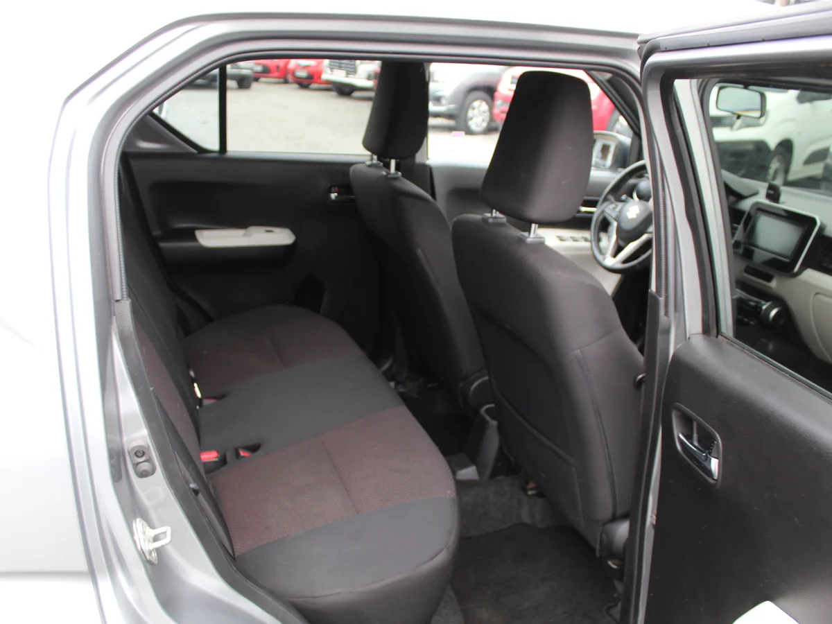 Suzuki Ignis Glx1.2 Hb — foto 7 de 13