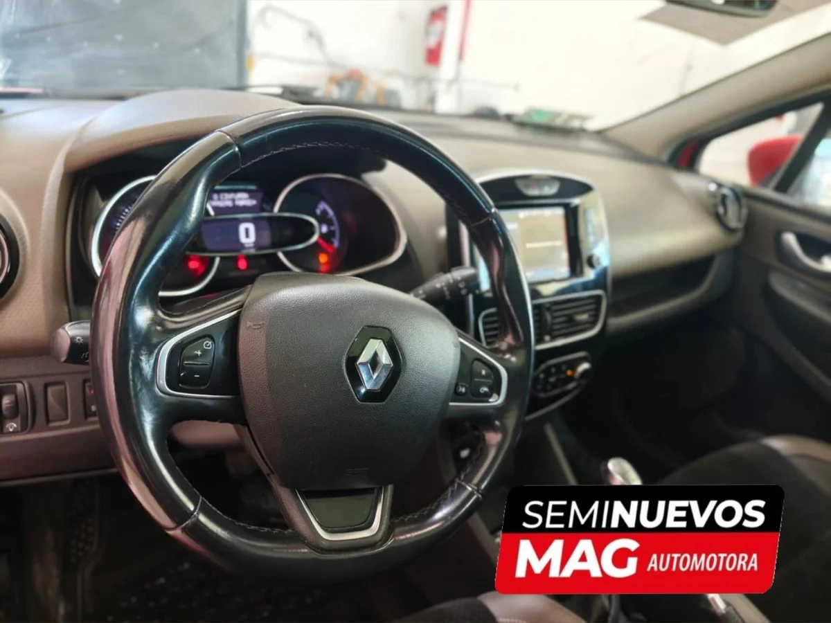 RENAULT CLIO DYNAMIQUE 900 CC 2018 - Miniatura 11
