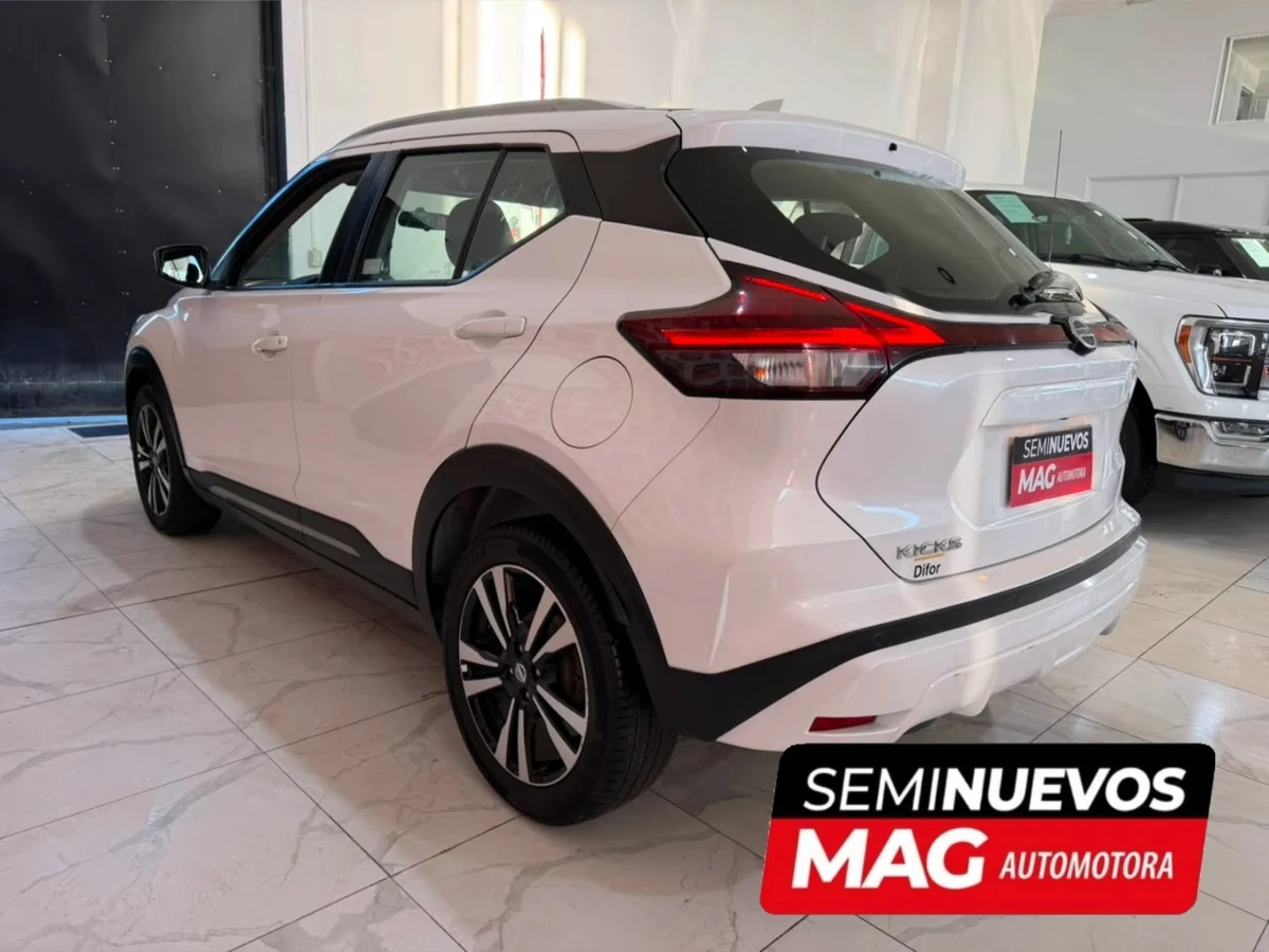 NISSAN KICKS ADVANCE 2021