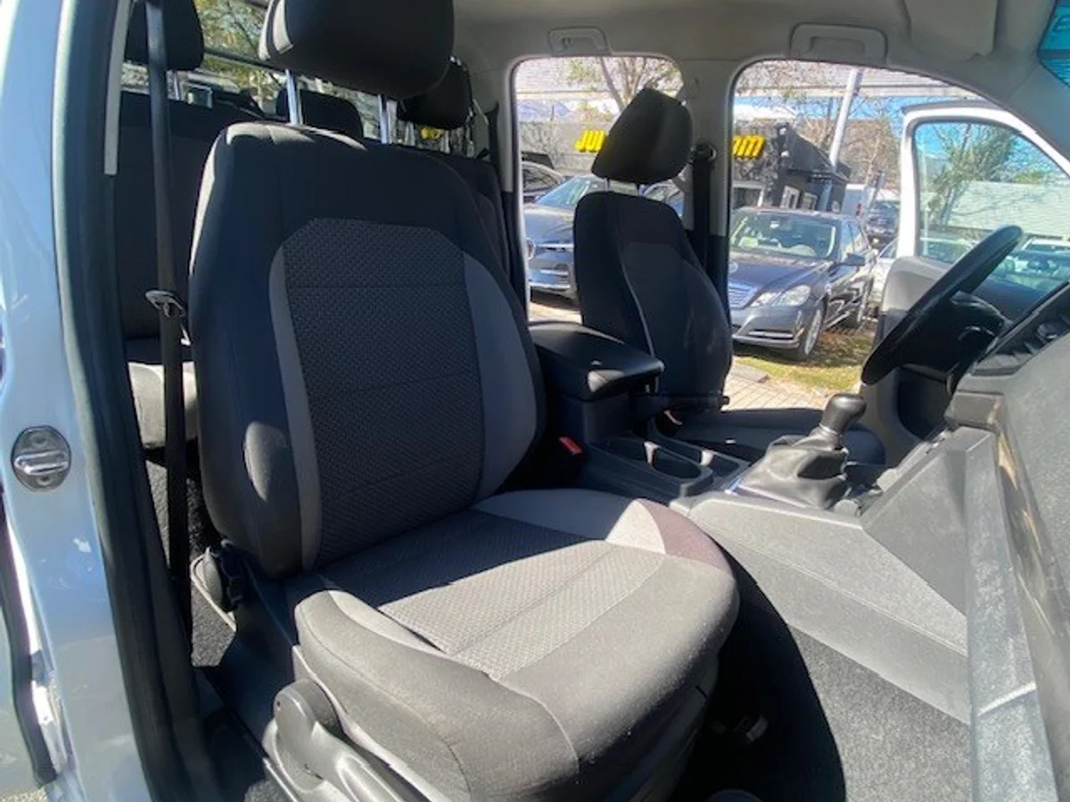 VOLKSWAGEN AMAROK TDI Trendline 2.0 2022 - Miniatura 12