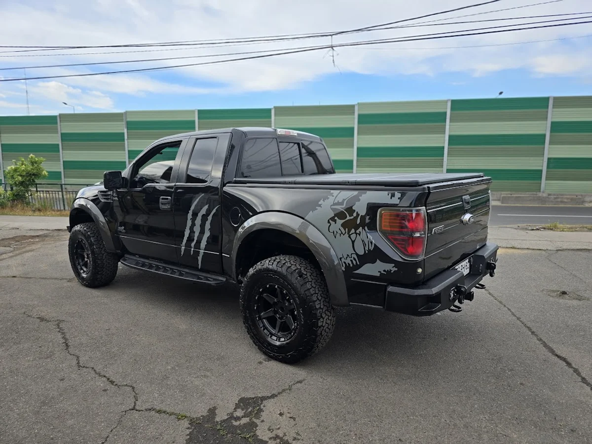 Ford F150 6.2 Raptor 4Wd Sc At 4P — foto 2 de 8