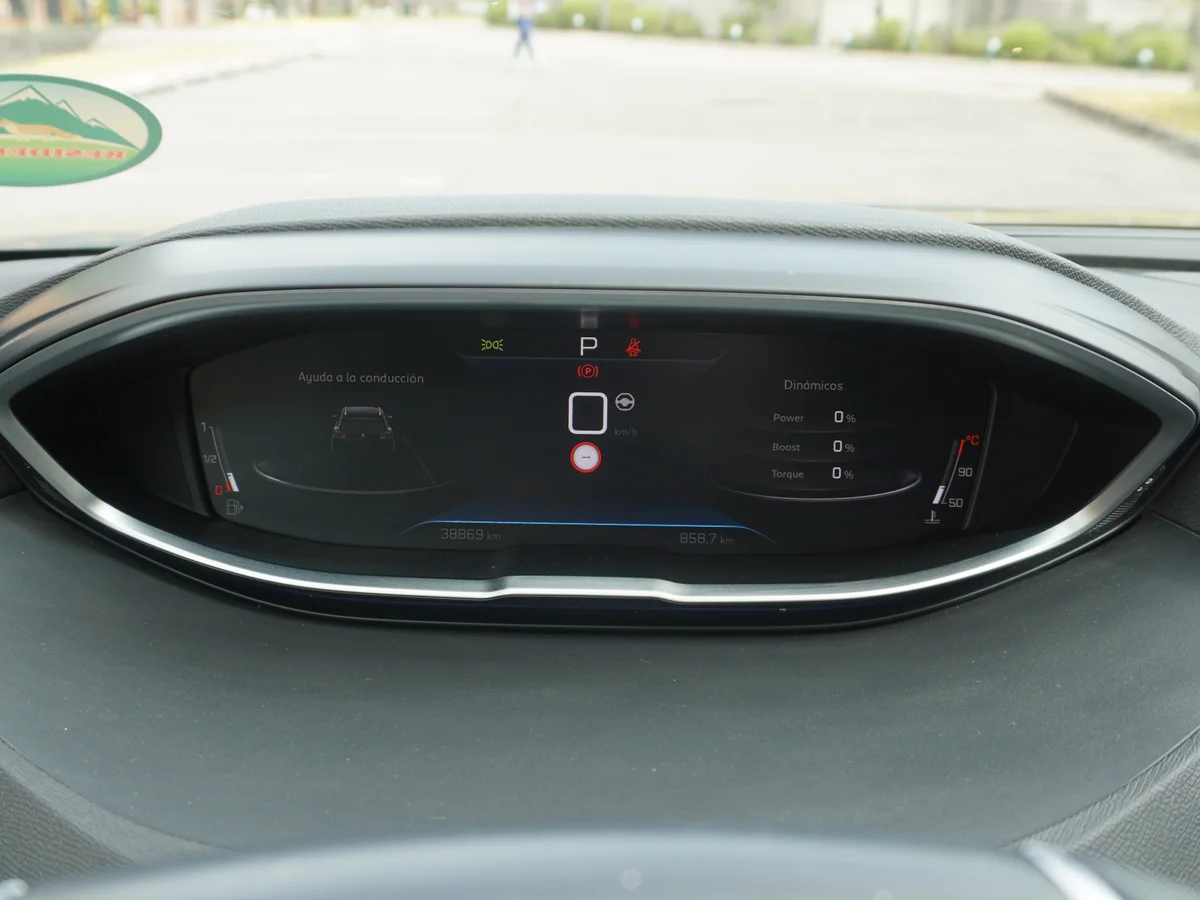 Peugeot 5008 Blue HDI 130 1.5 Año 2023 miniatura 28