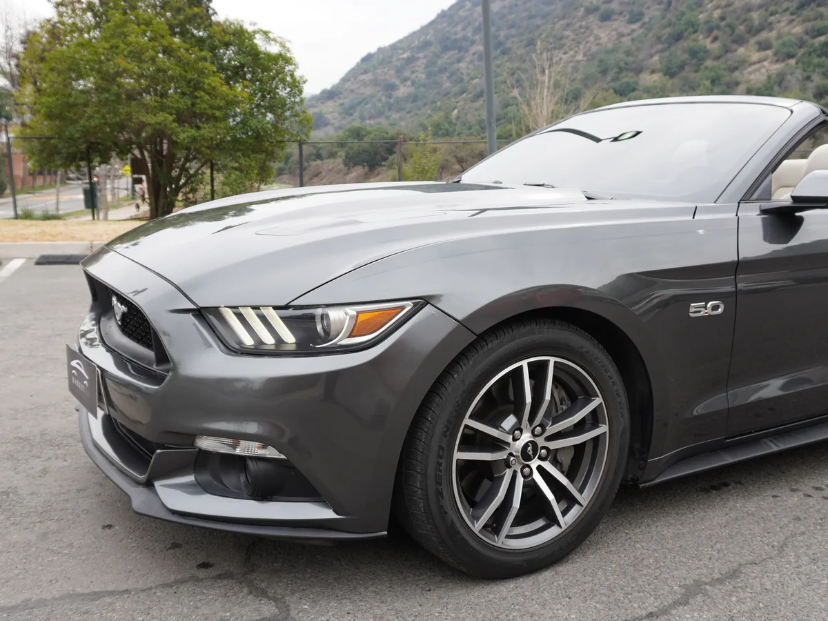 Ford Mustang 5.0 GT Cabrio Año 2016 miniatura 10