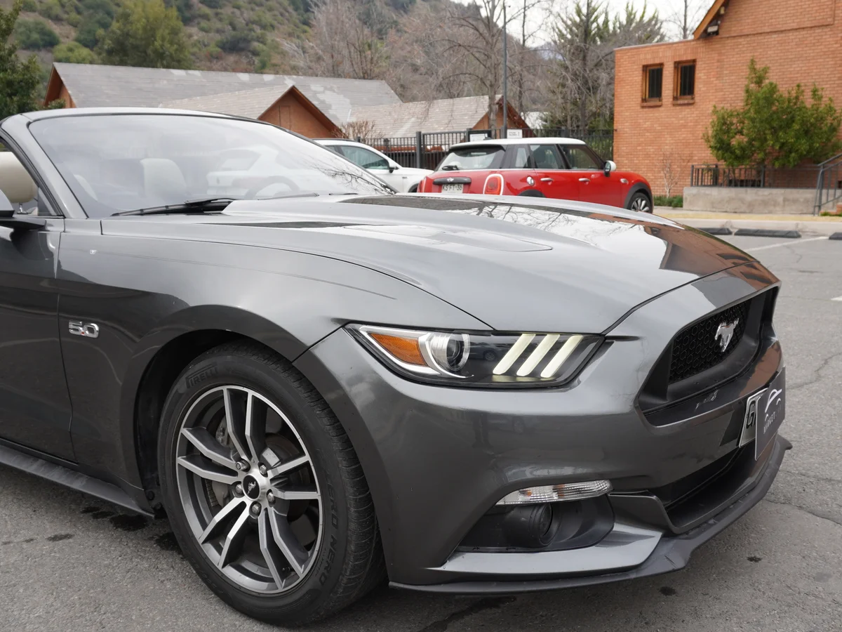 Ford Mustang 5.0 GT Cabrio Año 2016 miniatura 11