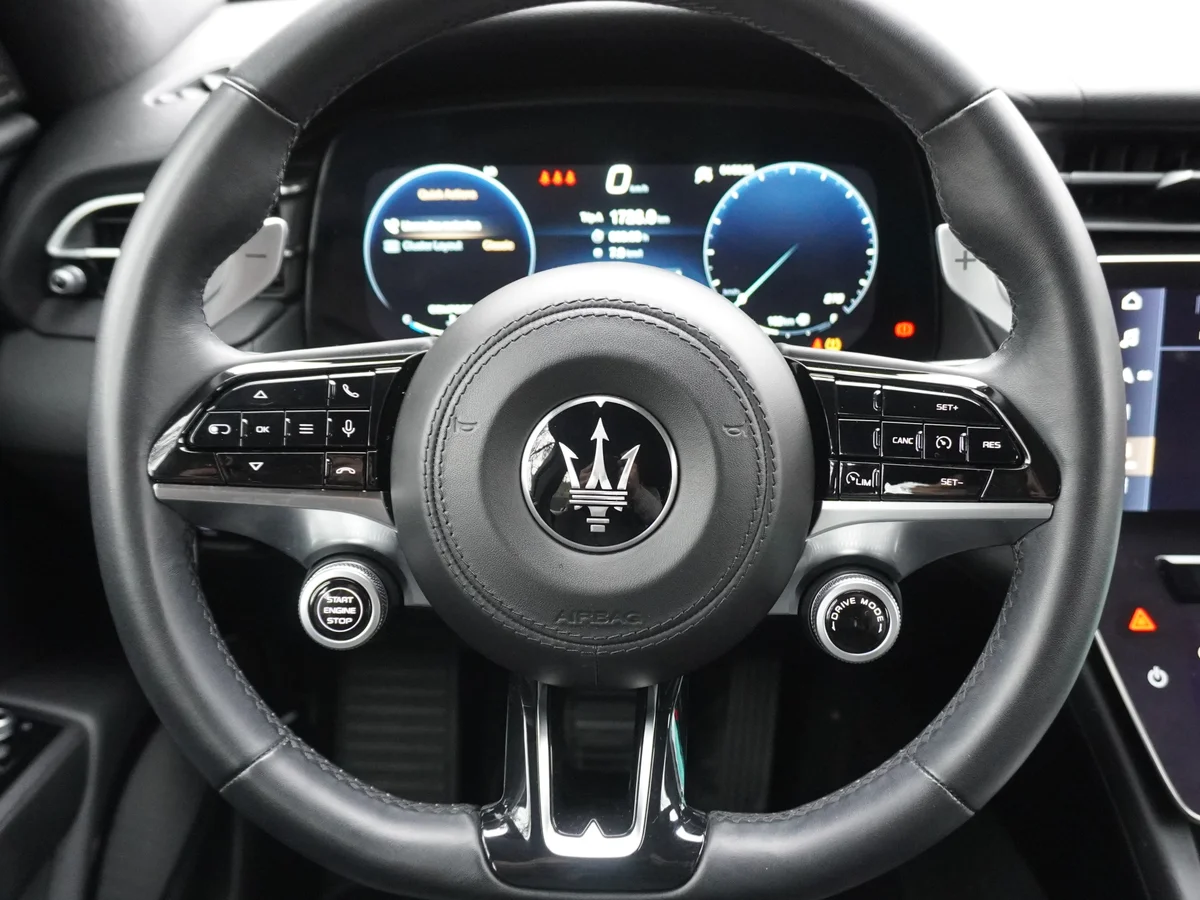 Maserati Grecale GT Mild-Hybrid 4x4 año 2024 miniatura 24