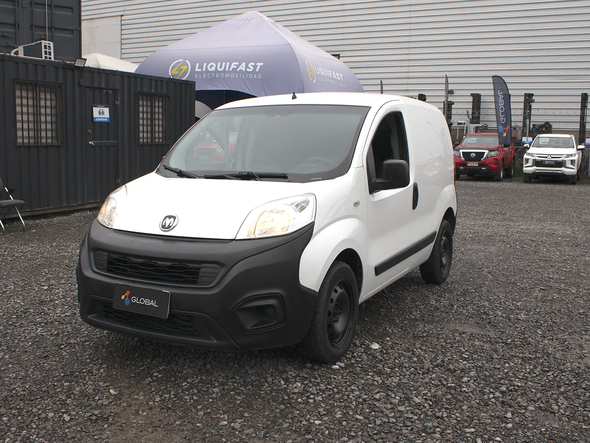 RAM Van 700 miniatura 3