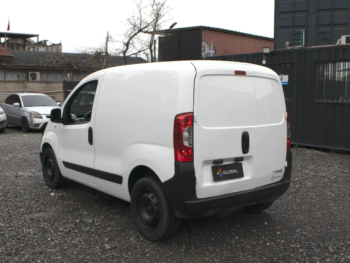 RAM Van 700 miniatura 7