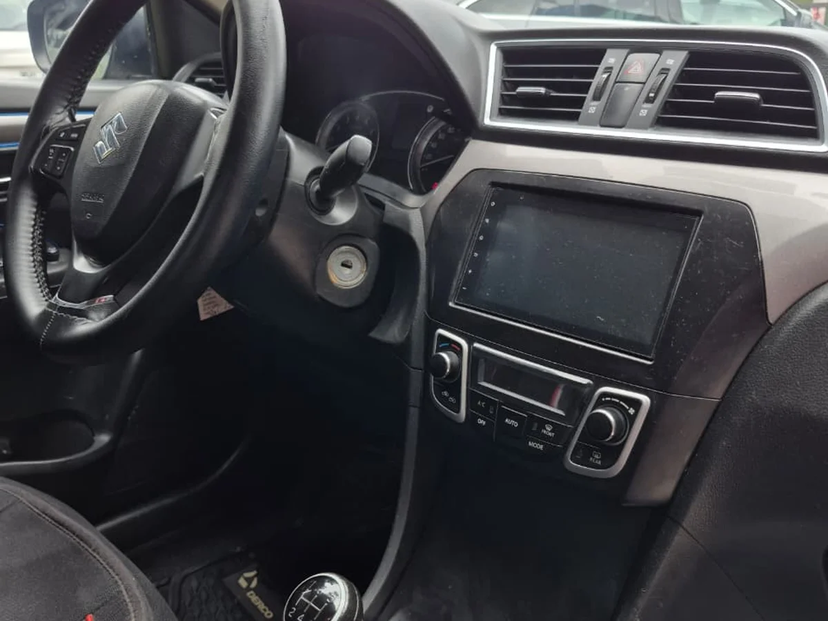 SUZUKI Ciaz 1.4 2020 - Miniatura 10