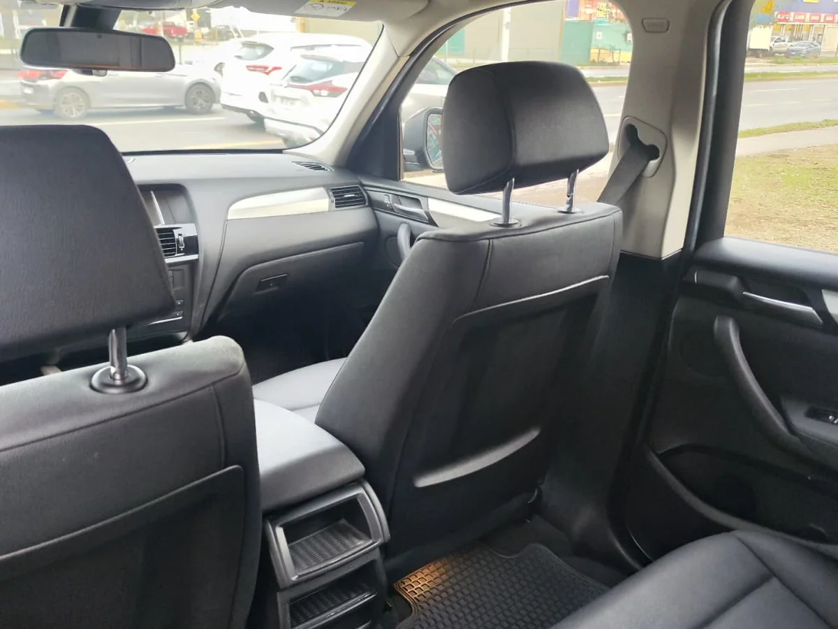 BMW X3 SDRIVE20I AUT 2017 - Miniatura 13
