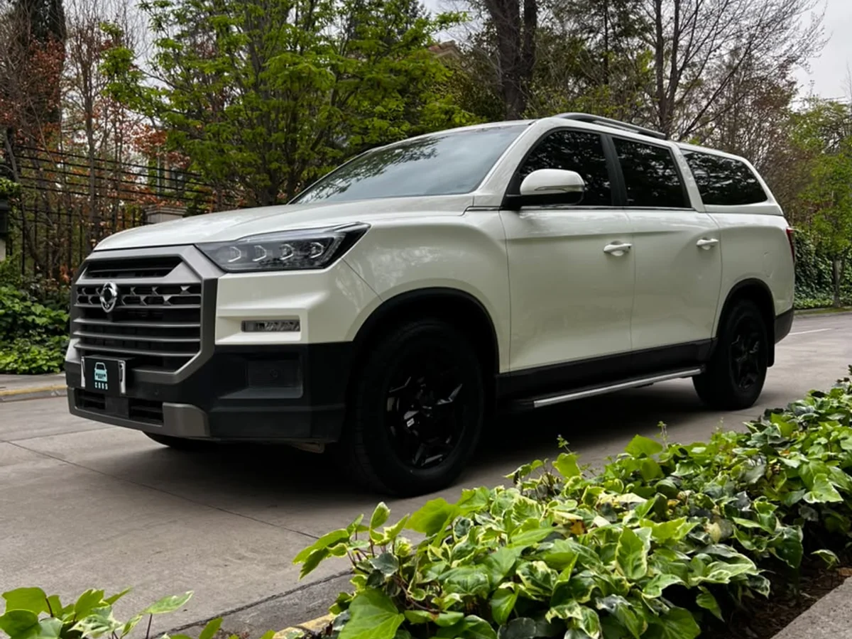 SSANGYONG Musso 2.2 TD LIMITED PLUS DIESEL 4WD AT6 2025 - Miniatura 17