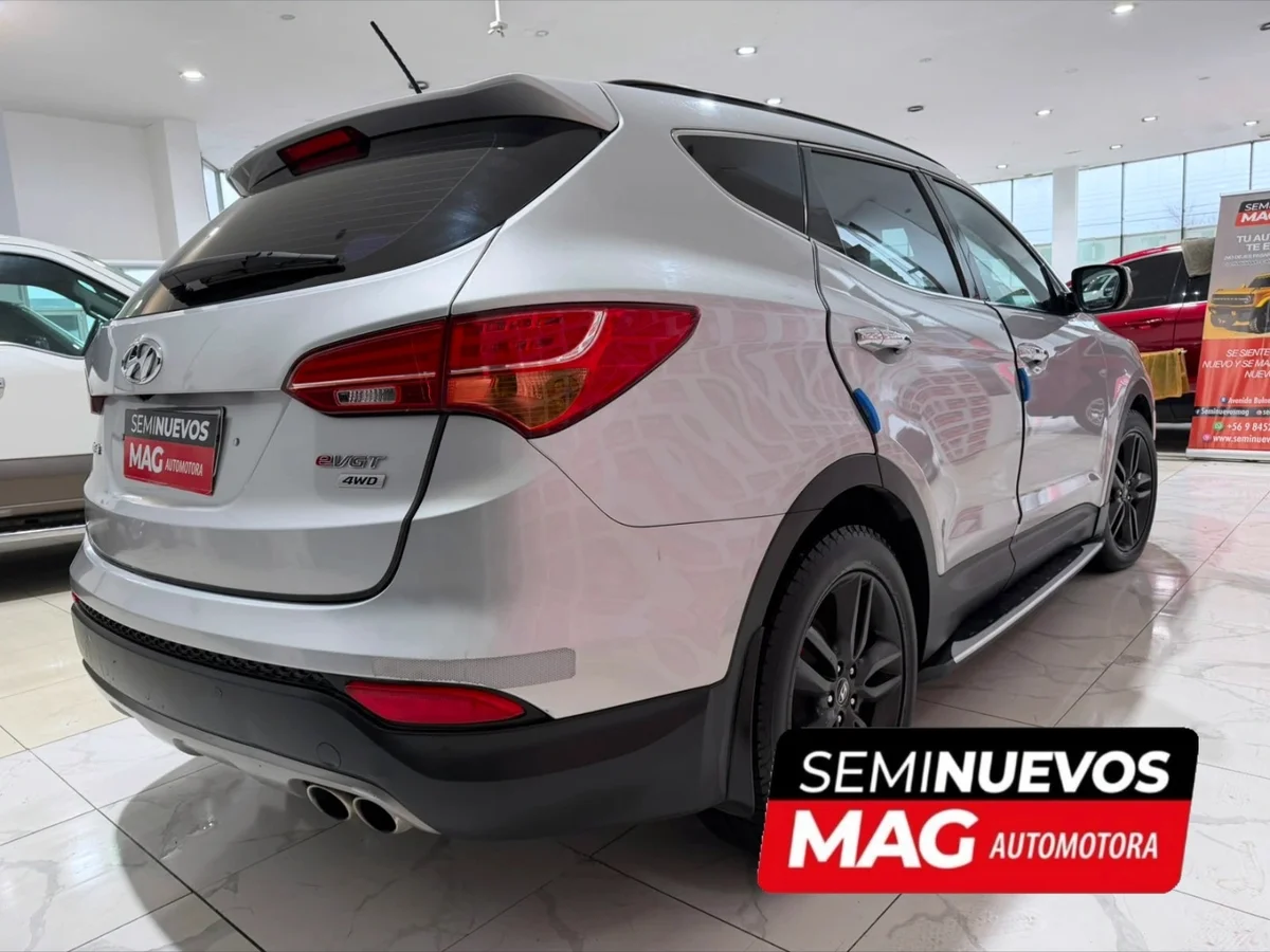 HYUNDAI Santa Fe 2.2 2013