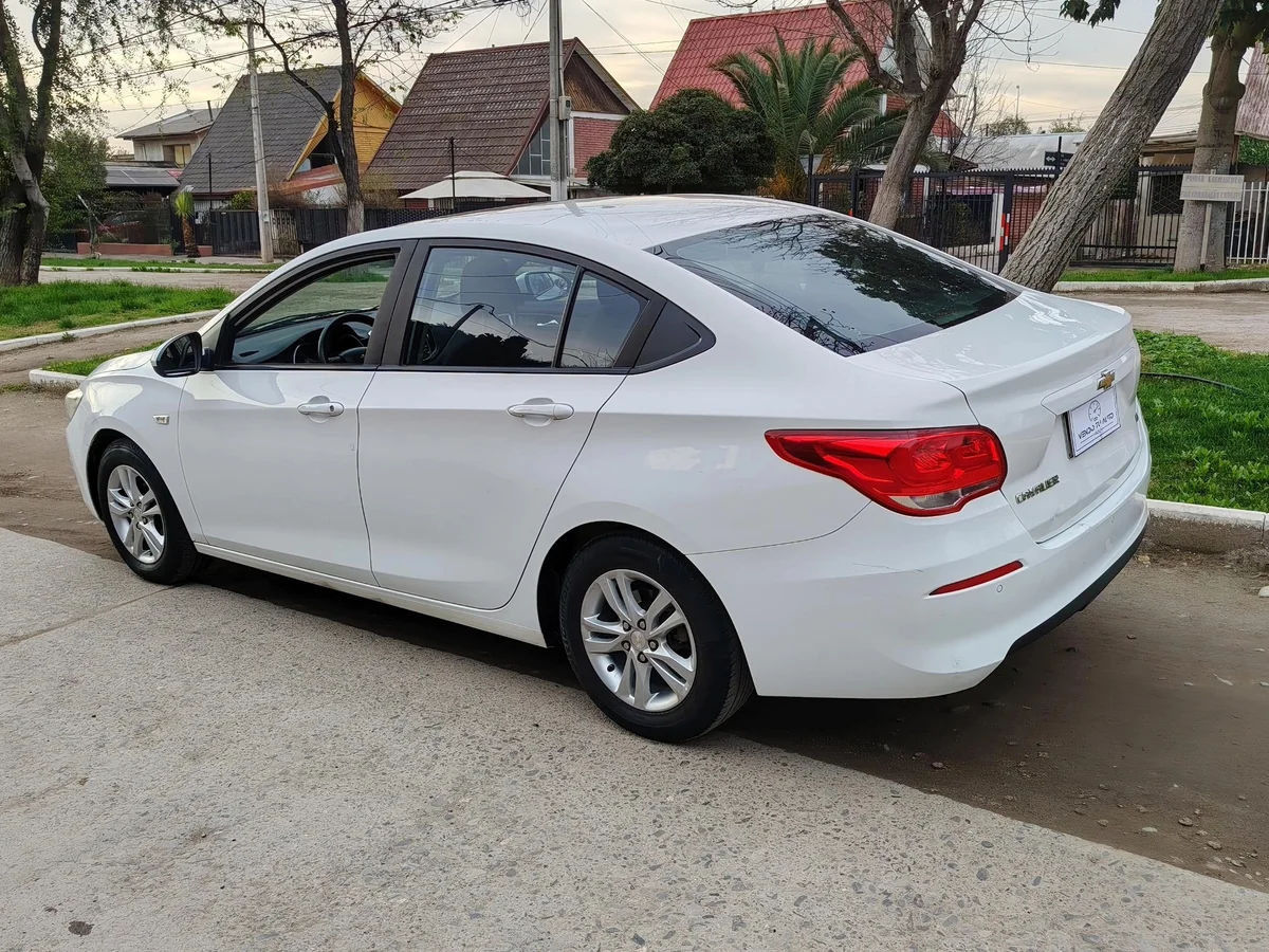 CHEVROLET CAVALIER LT 1.5 2018 - Miniatura 10