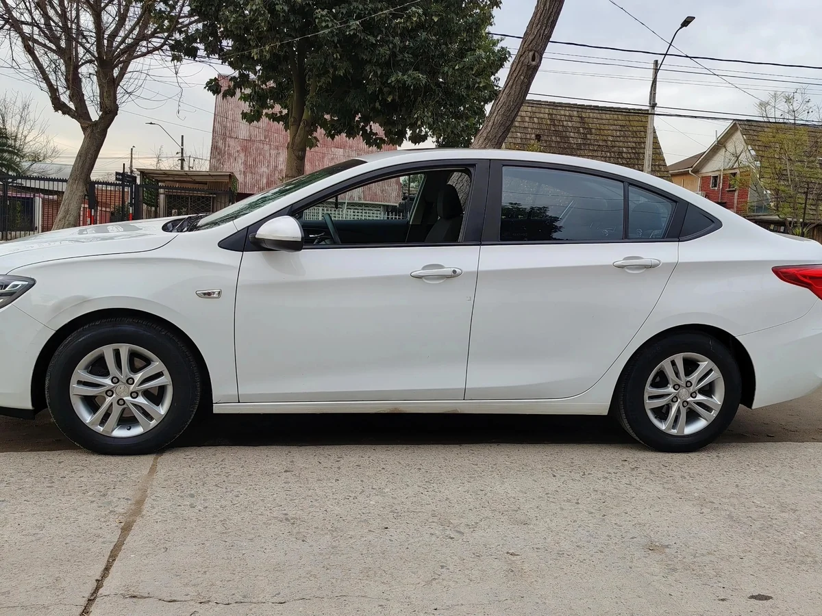 CHEVROLET CAVALIER LT 1.5 2018 - Miniatura 11