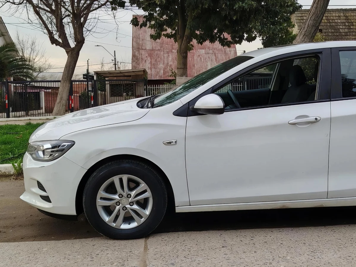 CHEVROLET CAVALIER LT 1.5 2018 - Miniatura 12