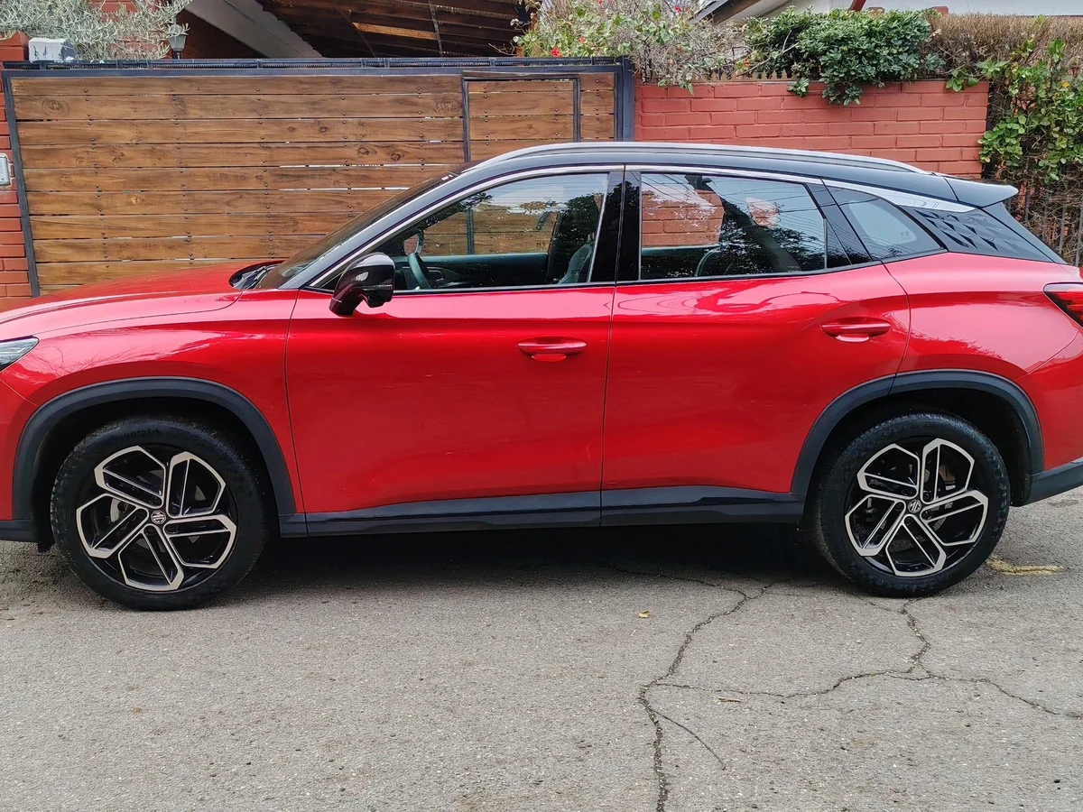 MG ONE 1.5 Deluxe 2025