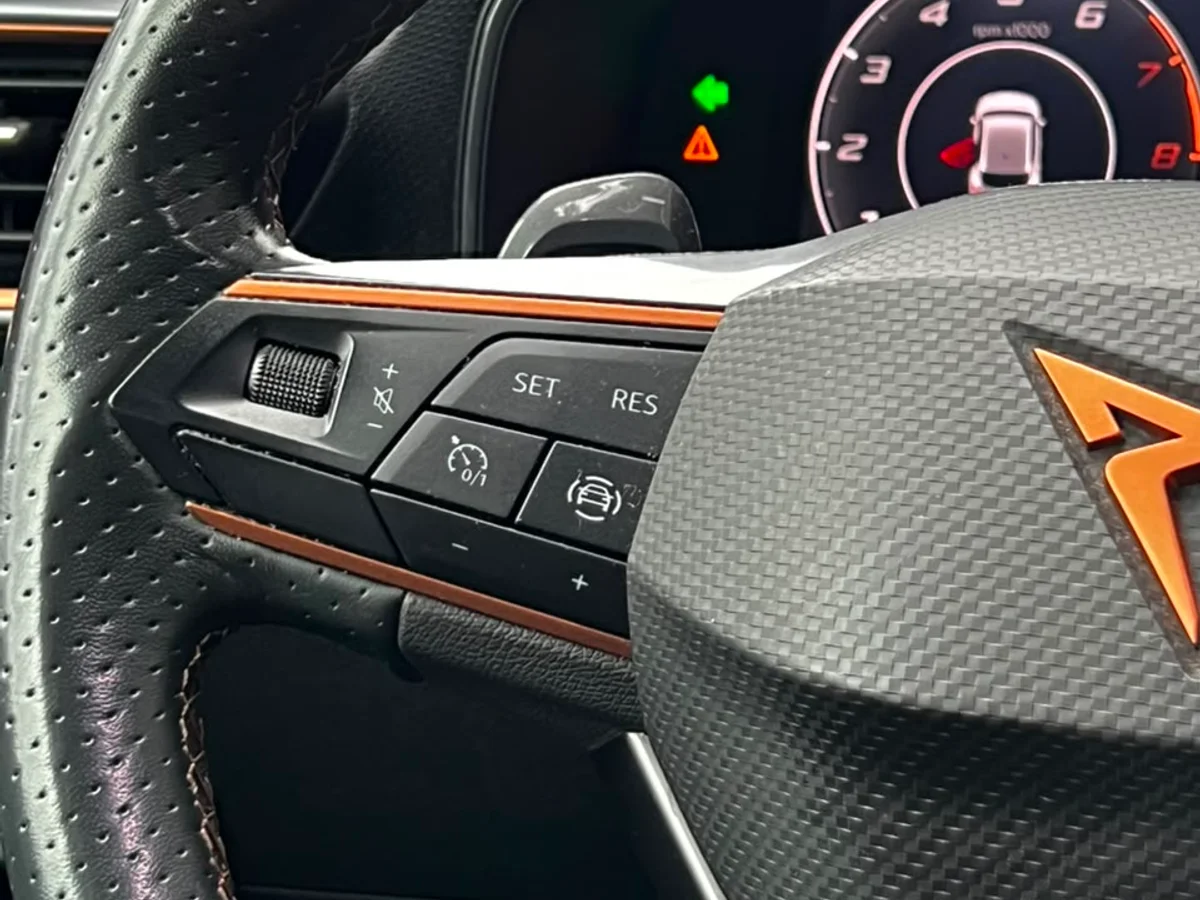 Cupra León 1.4L TSI AT DSG año 2024 - Miniatura 7