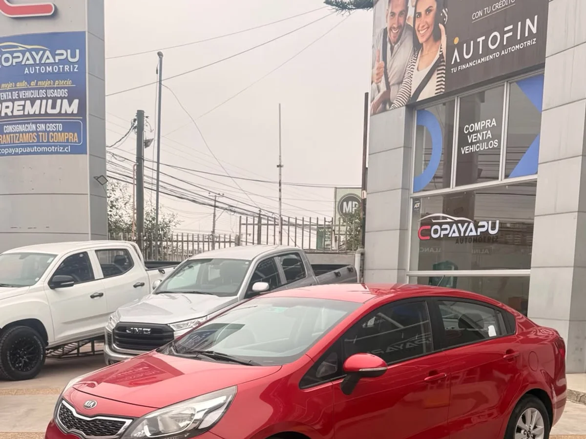 KIA Rio 4 UB EX 1.4 2014 - Miniatura 5