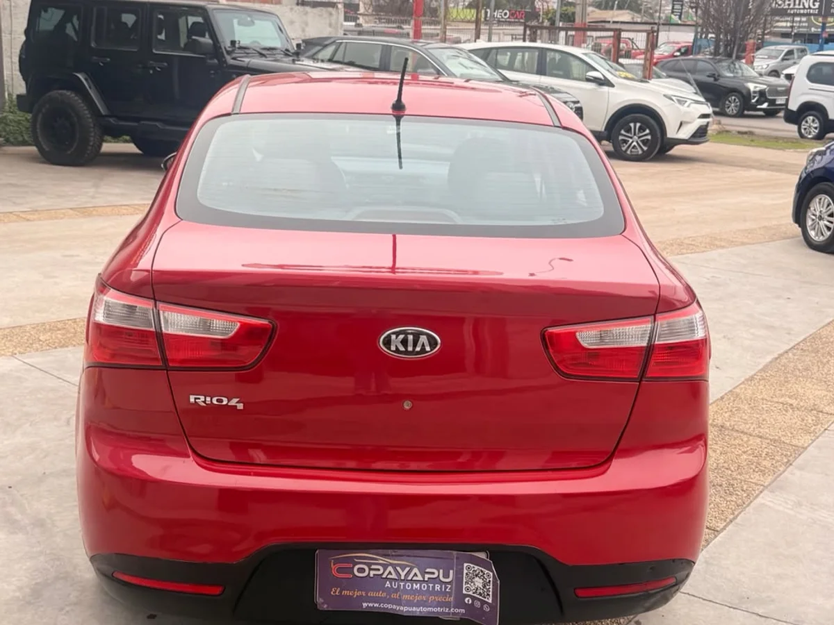 KIA Rio 4 UB EX 1.4 2014 - Miniatura 6