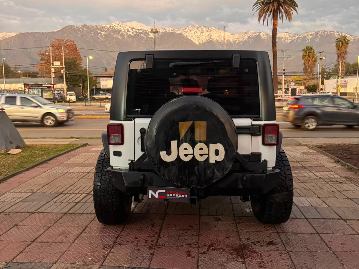 JEEP WRANGLER SPORT 4X4 3.6 AT GLX 2.4 2014