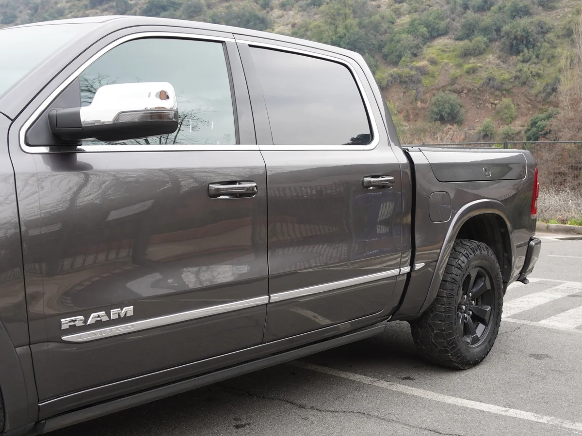 RAM 1500 Limited año 2023 miniatura 9